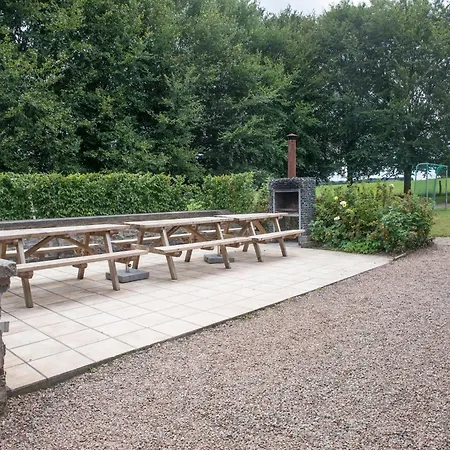 Vakantiehuis In With Sauna